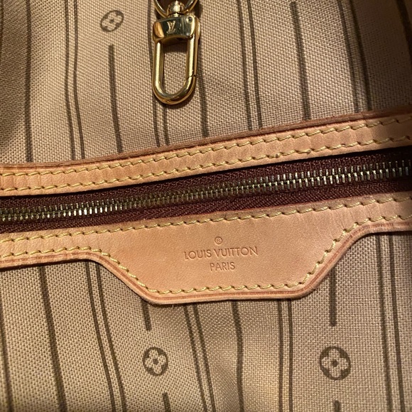 Authentic Louis Vuitton Delightful MM - Picture 13 of 14